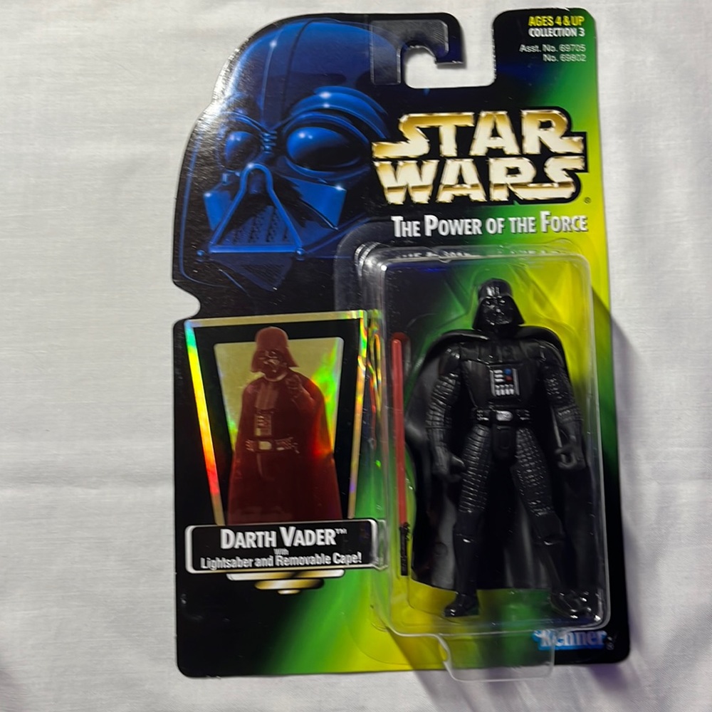 STAR WARS The power of the force DARTH VADER with Lightsaber Action figure 1997